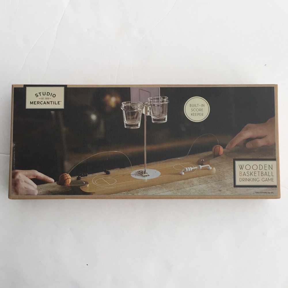 NWT wooden basketball Drinking Game w/ score